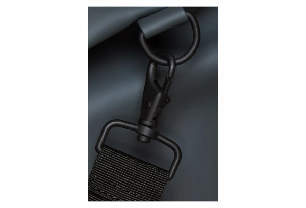 Sac De Sport Rains Weekend Bag Slate Gris 6 Sac De Sport Rains Weekend Bag Slate Gris – Image 4