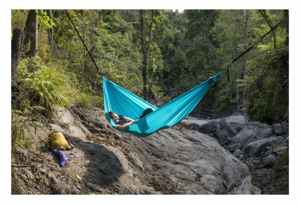 Hamac Ticket To The Moon Compact Hammock Turquoise 6 Hamac Ticket To The Moon Compact Hammock Turquoise – Image 4