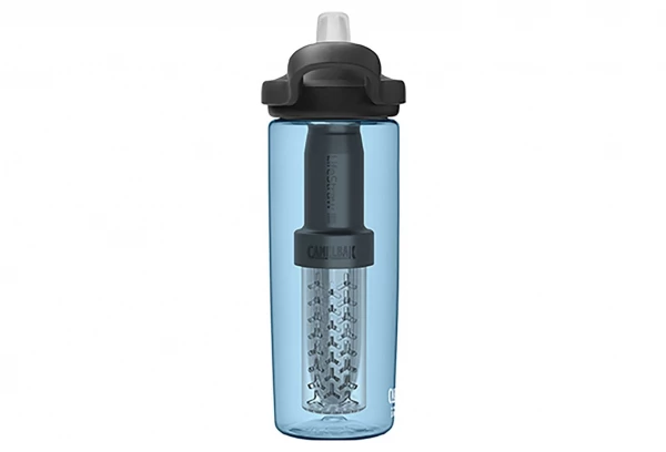 Gourde Filtrante Camelbak Eddy+ Filtrée Par Lifestraw 600 Ml Bleu Bleu / Translucide 6 Gourde Filtrante Camelbak Eddy+ Filtrée Par Lifestraw 600 Ml Bleu Bleu / Translucide – Image 4